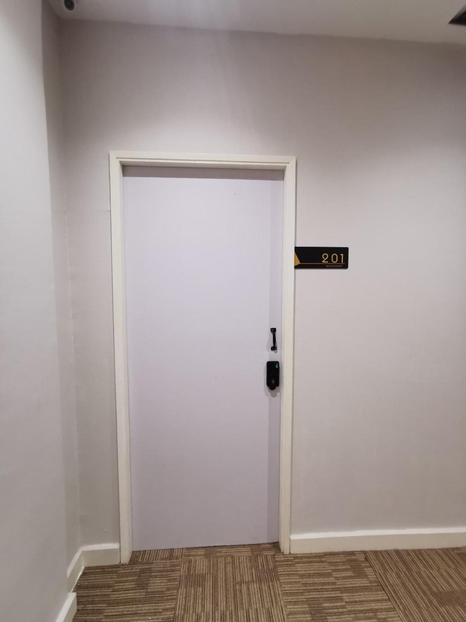 Autumn Guesthouse's Near Jalan Alor Bukit Bintang Kuala Lumpur
