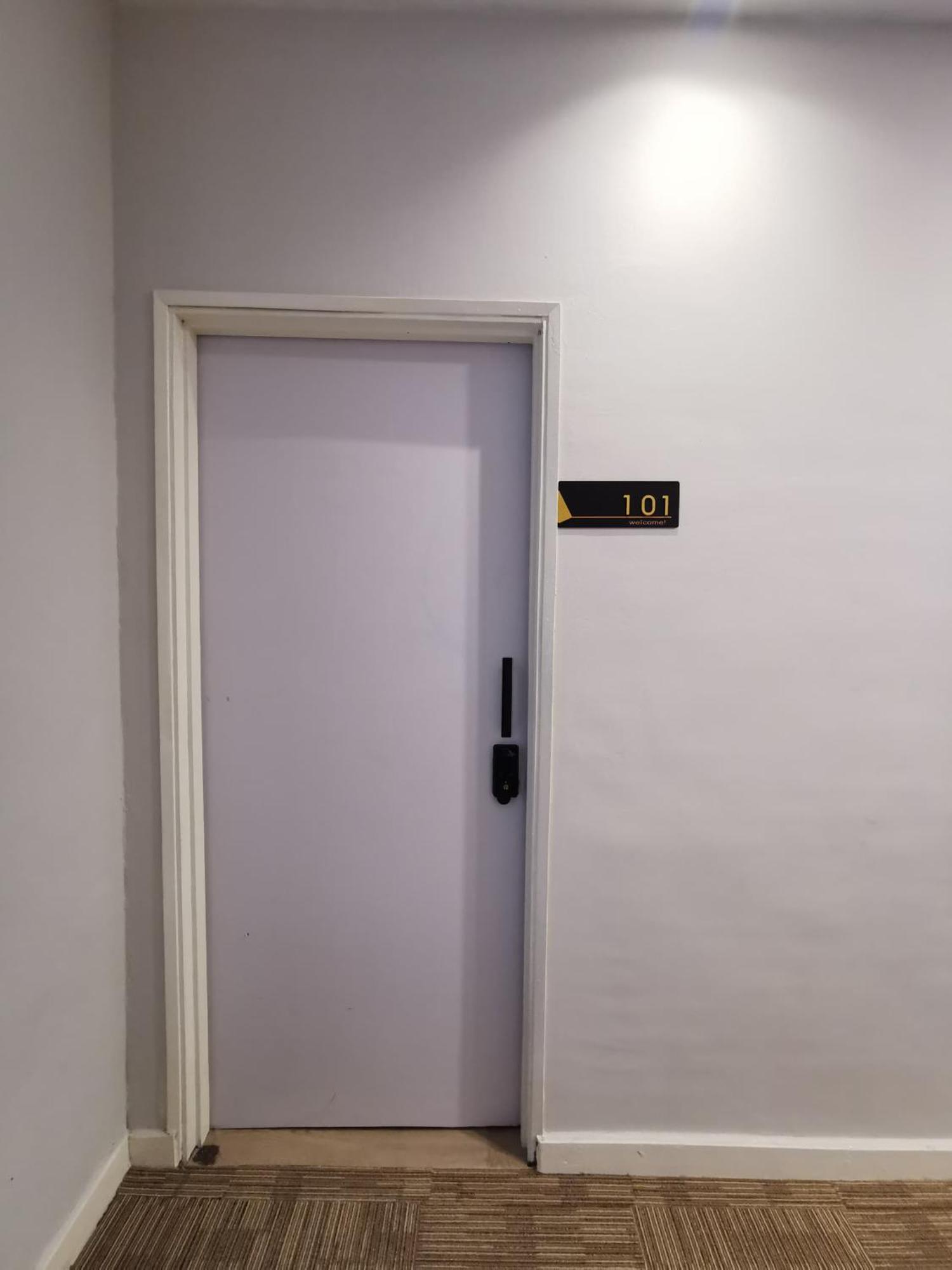 Autumn Guesthouse's Near Jalan Alor Bukit Bintang * Kuala Lumpur